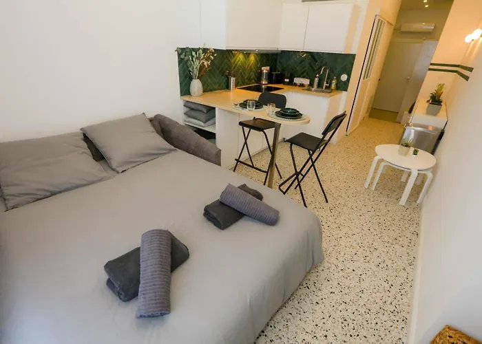 Cosy Studio Au Centre Du Vieux Nice